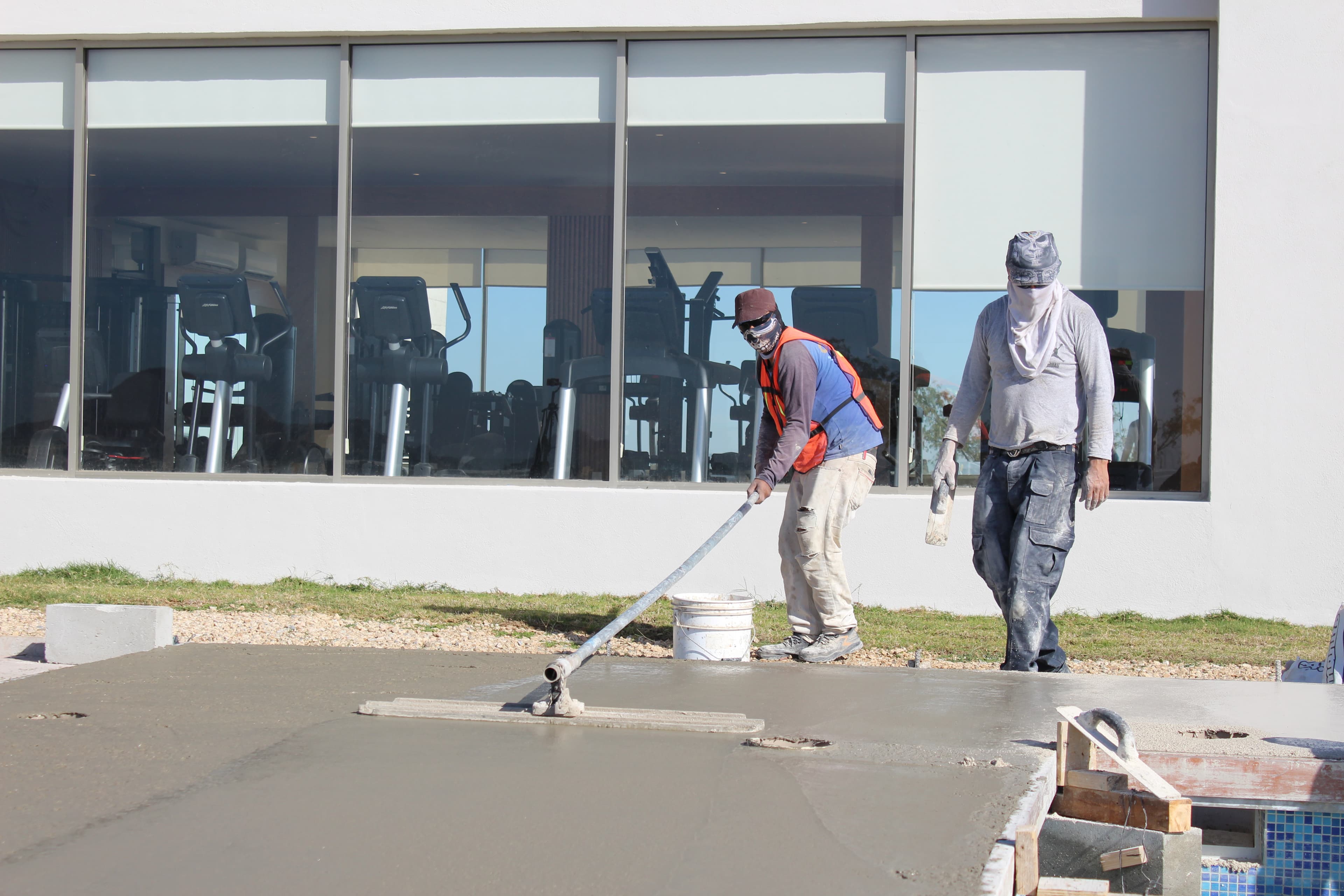 VistaVela Sunset · Etapa 2 · Regleado y nivelación 4